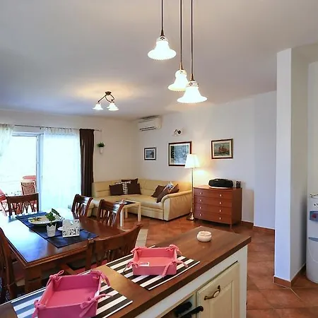 Apartman Sutomiscica 13872b